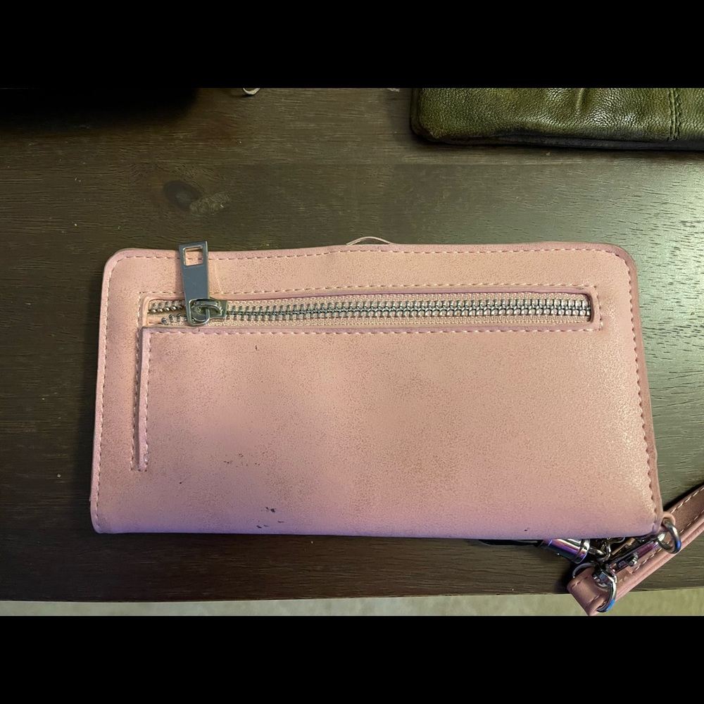 Three Different Wallets - image 5